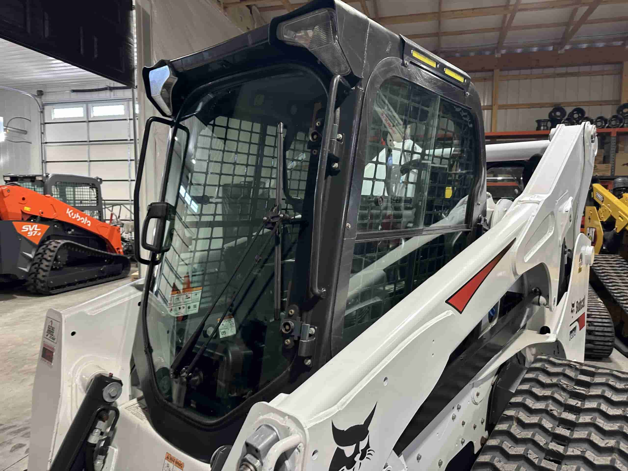 2019 BOBCAT T870 HIGH FLOW
